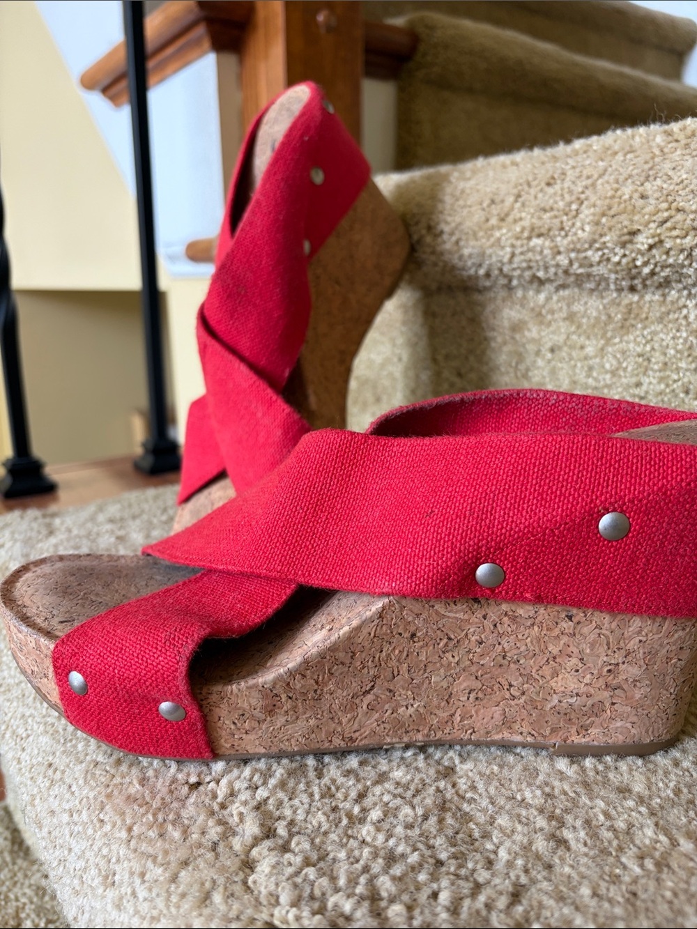 Red wedge
